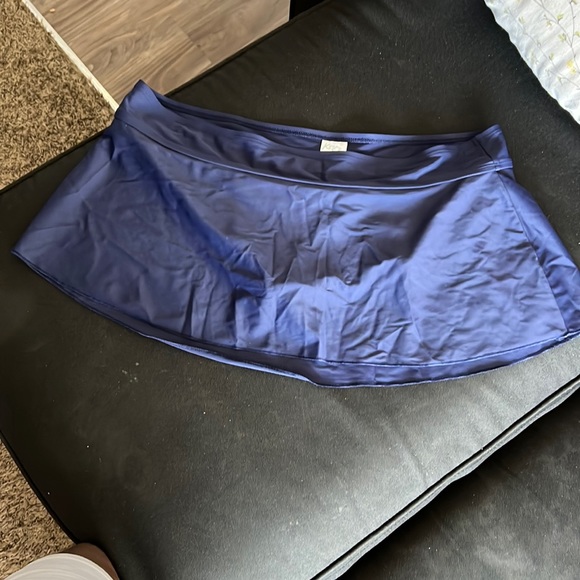 Kona Sol swim swim bottoms size XL navy blue worn twice EUC - Picture 1 of 3